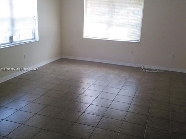1919 Plunkett St , Unit 7, Hollywood, FL 33020
