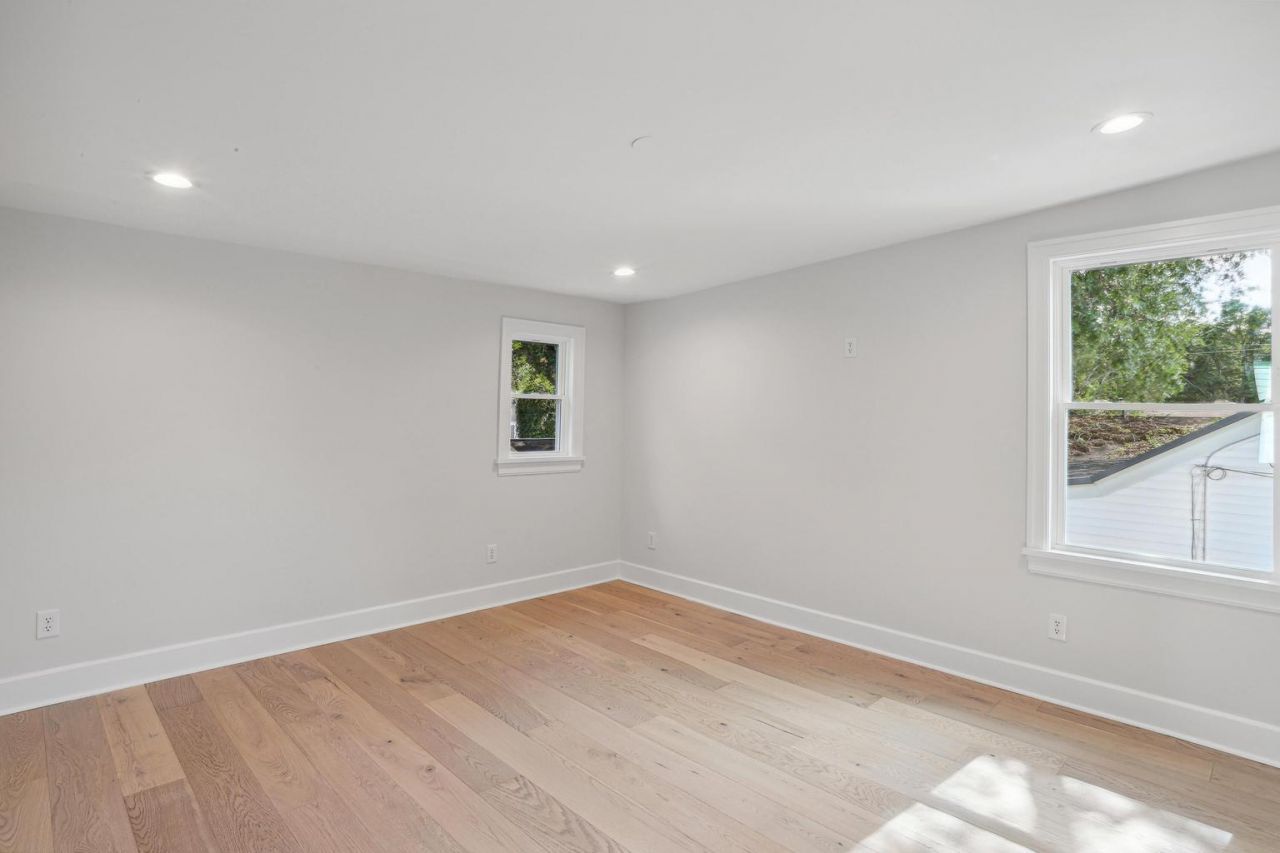 2127 Medway Road Photo 26