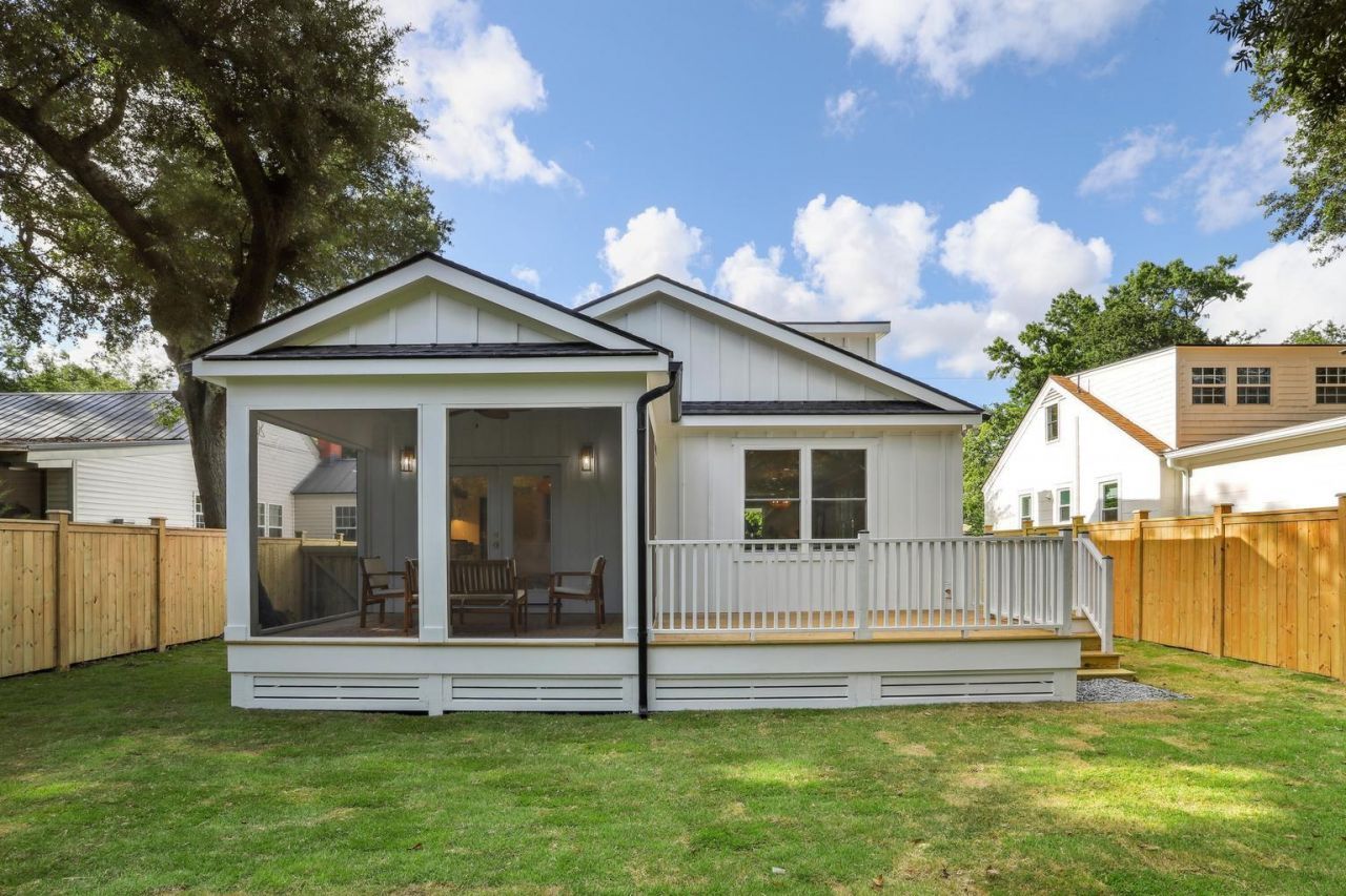 2127 Medway Road Photo 39