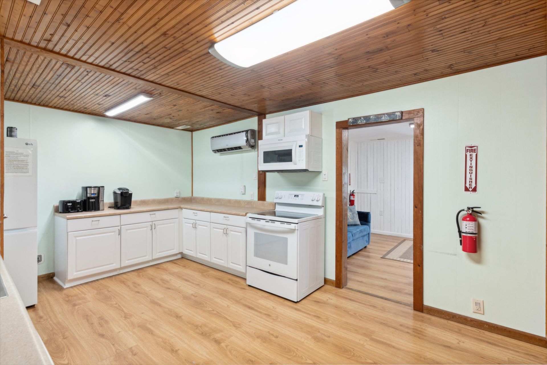 518 W Ashley Avenue Photo 19