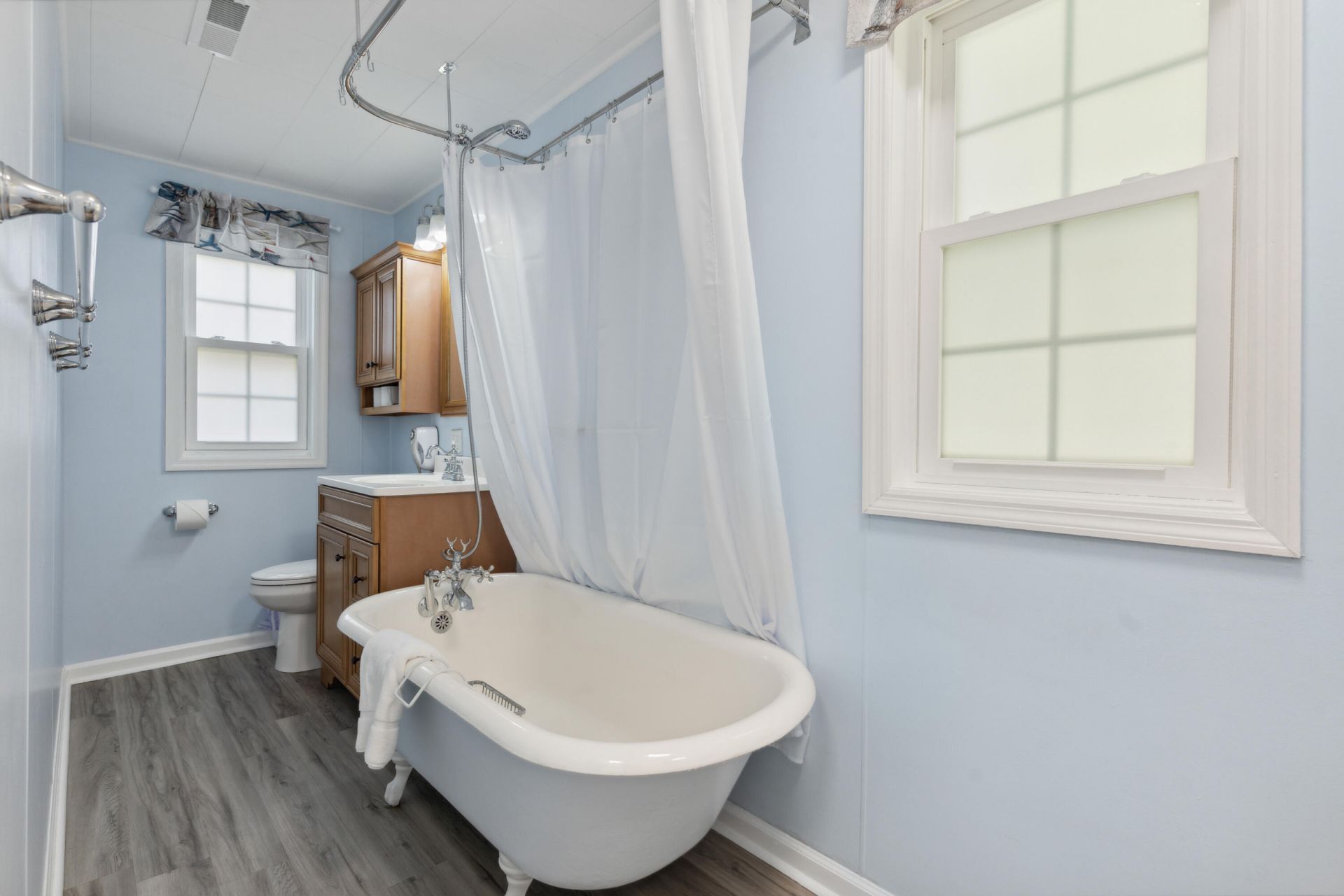 518 W Ashley Avenue Photo 36