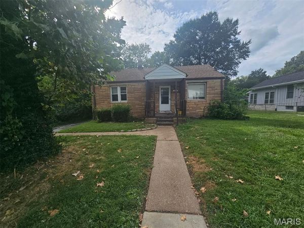 321 Atwater Avenue , St Louis, MO 63135