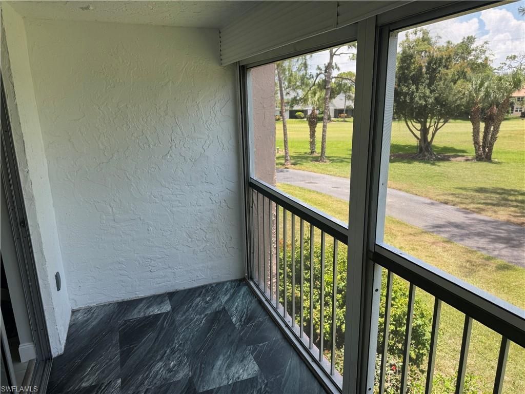 400 Forest Lakes Blvd, Unit 209, Naples, FL 34105 Photo