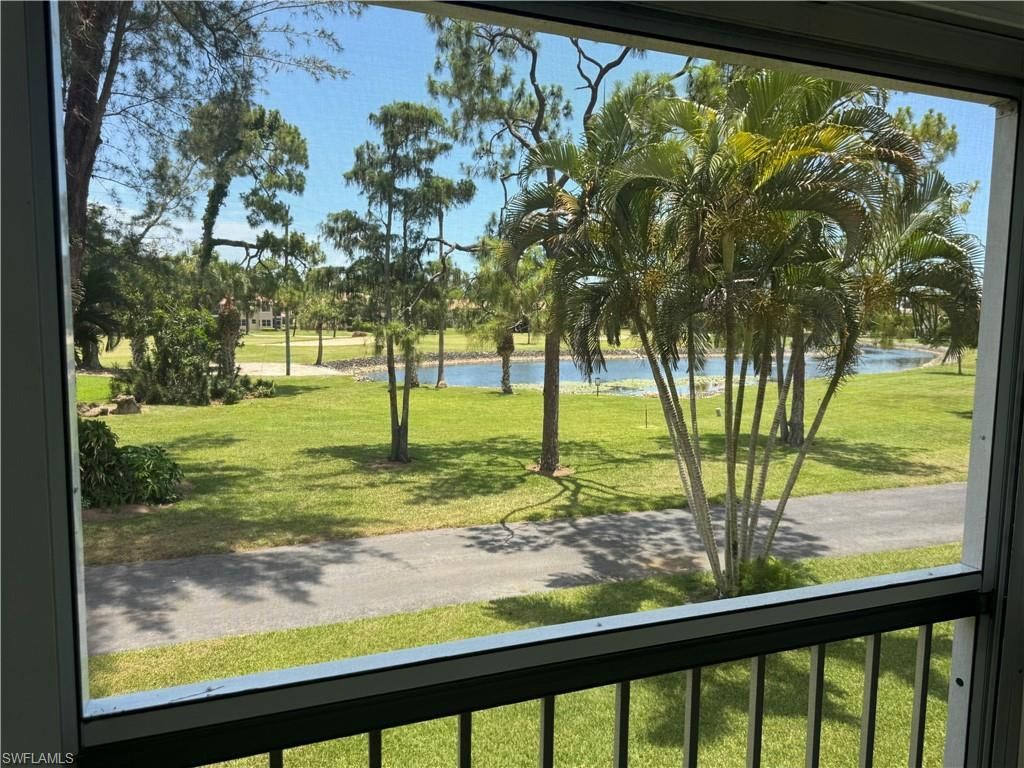400 Forest Lakes Blvd, Unit 209, Naples, FL 34105 Photo