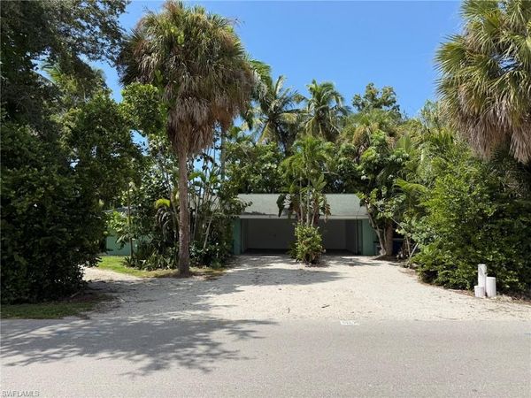 27633 -635 Imperial Shores BLVD, BONITA SPRINGS, FL 34134