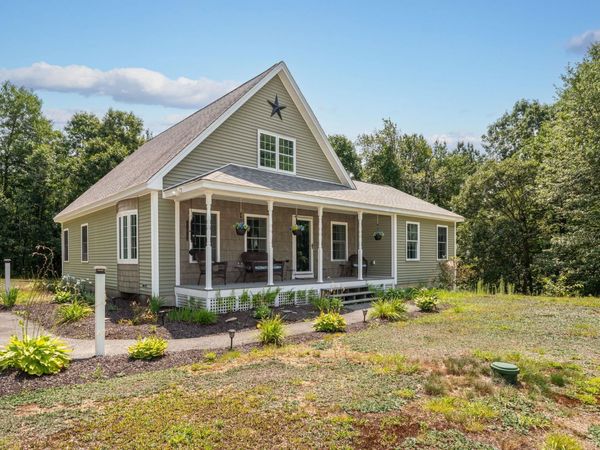 60 Chichester Road, Loudon, NH 03307