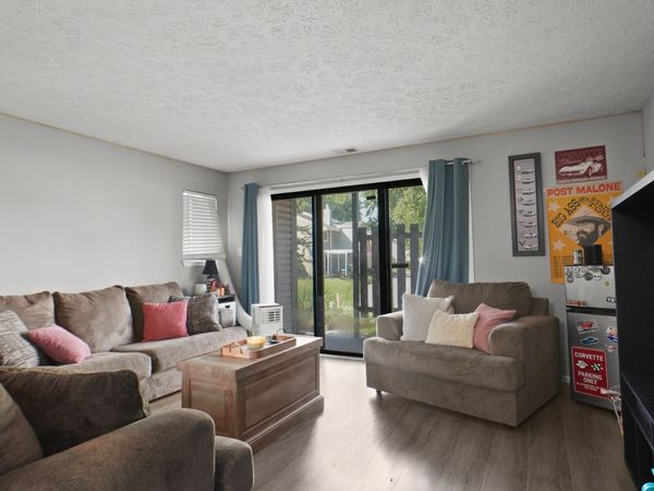 2991 Horseshoe Bend Drive, Unit 1A, Indianapolis, IN 46214