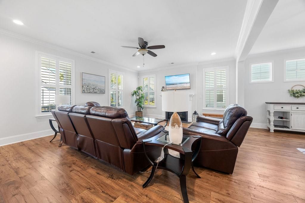 146 Black Water Dr. Photo 10