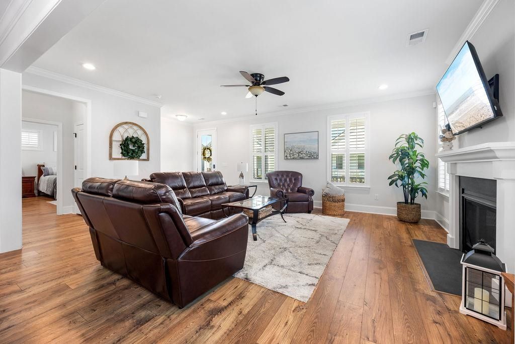 146 Black Water Dr. Photo 11