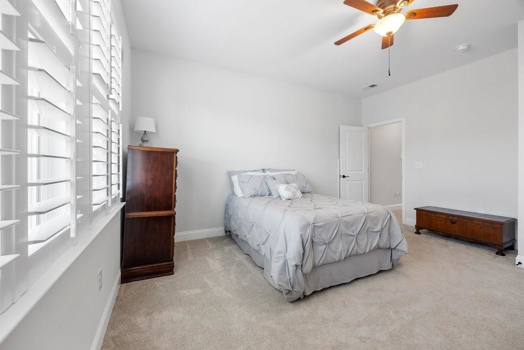 146 Black Water Dr. Photo 32