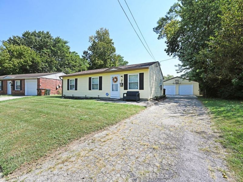 9830 Crusader Drive, Colerain Township, OH 45251 Photo 2