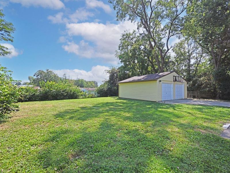 9830 Crusader Drive, Colerain Township, OH 45251 Photo 30