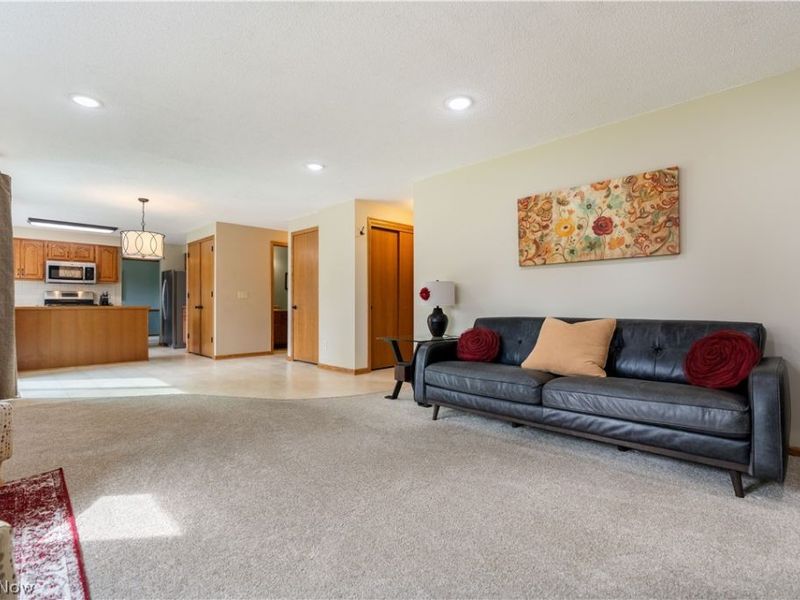 6650 Blendon Avenue NW, Canton, OH 44718 Photo 21