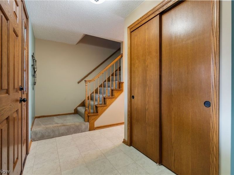 6650 Blendon Avenue NW, Canton, OH 44718 Photo 6