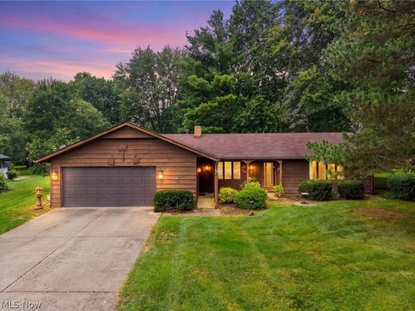 4936 Gate Moss Oval , North Ridgeville, OH 44039