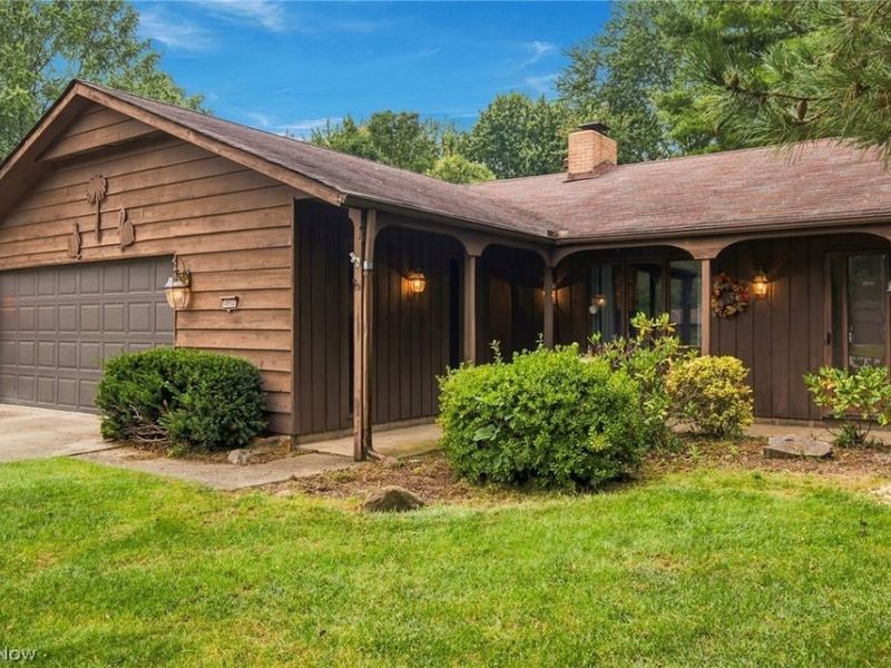 4936 Gate Moss Oval, North Ridgeville, OH 44039 Photo 3