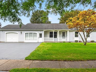 65 Willhurst Drive , Rochester, NY 14606