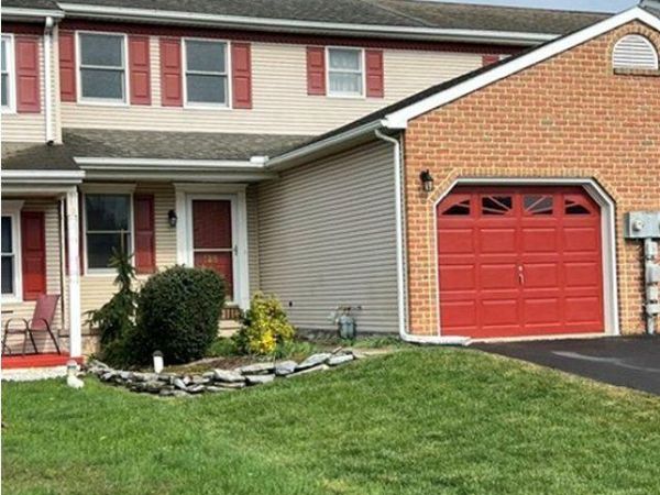 128 PALM LANE, LEBANON, PA 17042