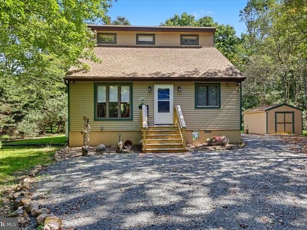 50 TENNYSON CIRCLE , ALBRIGHTSVILLE, PA 18210
