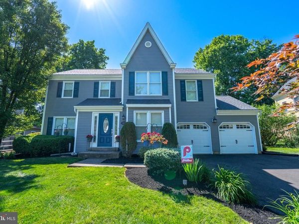 125 RUNNYMEDE DRIVE , LANSDALE, PA 19446