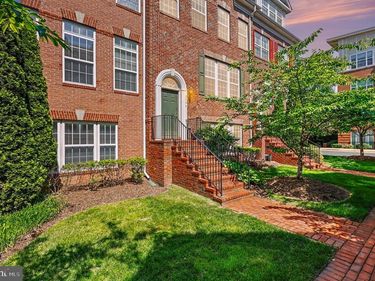 8046 RESERVE WAY , VIENNA, VA 22182