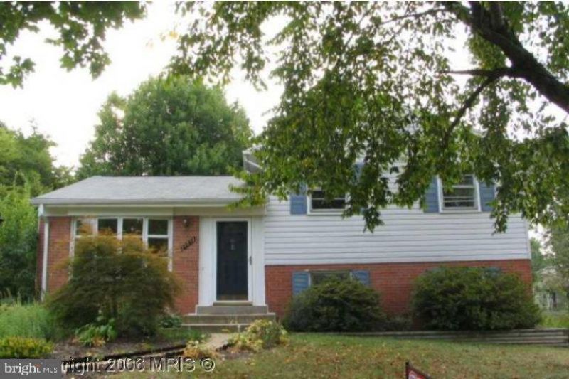 13513 Carmel Lane , Chantilly, VA 20151 Main Photo