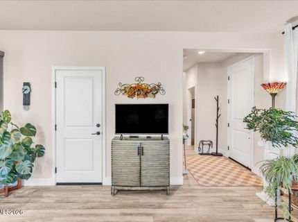305 Cattail Circle, Gardnerville, NV 89410 Photo
