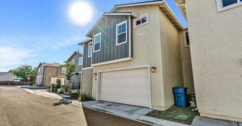 305 Cattail Circle, Gardnerville, NV 89410 Photo