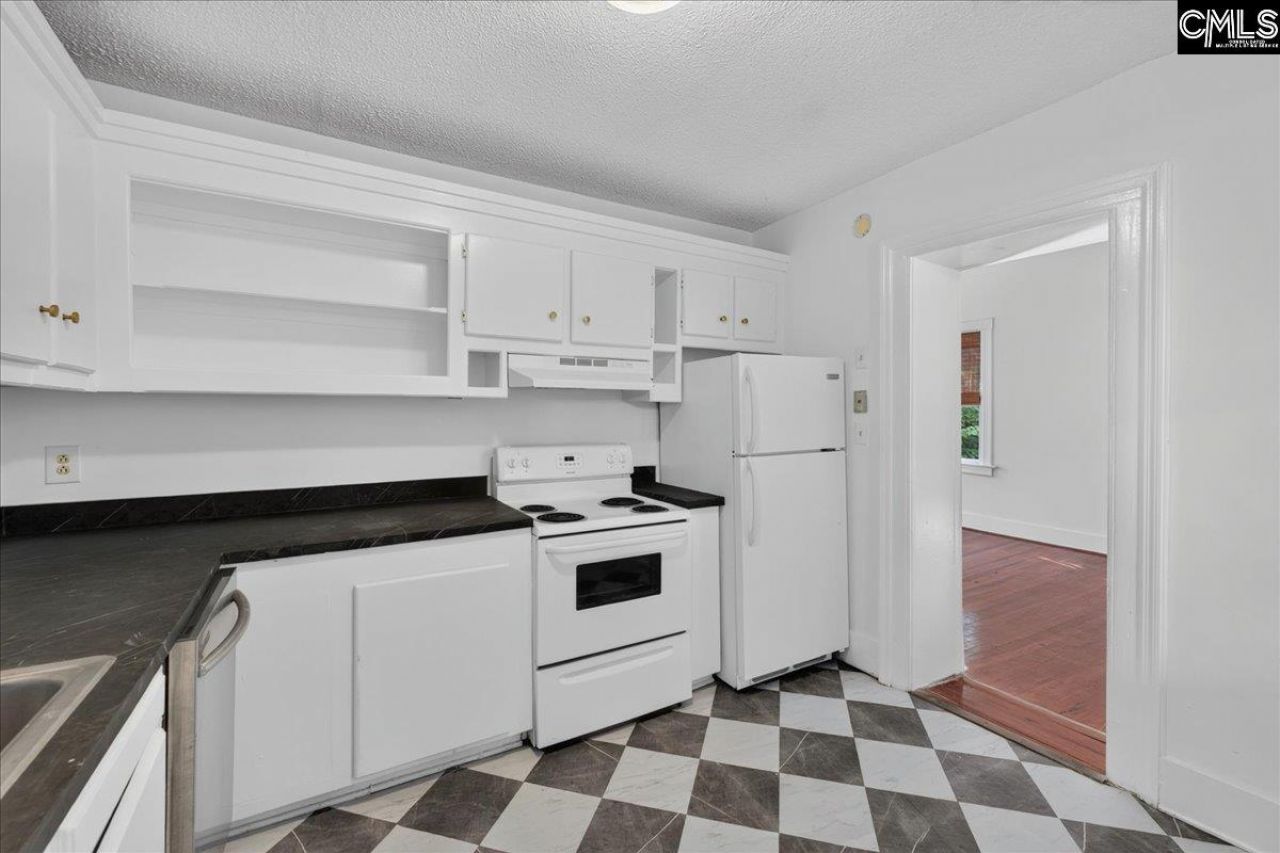65 Vanderhorst Street  Photo 10