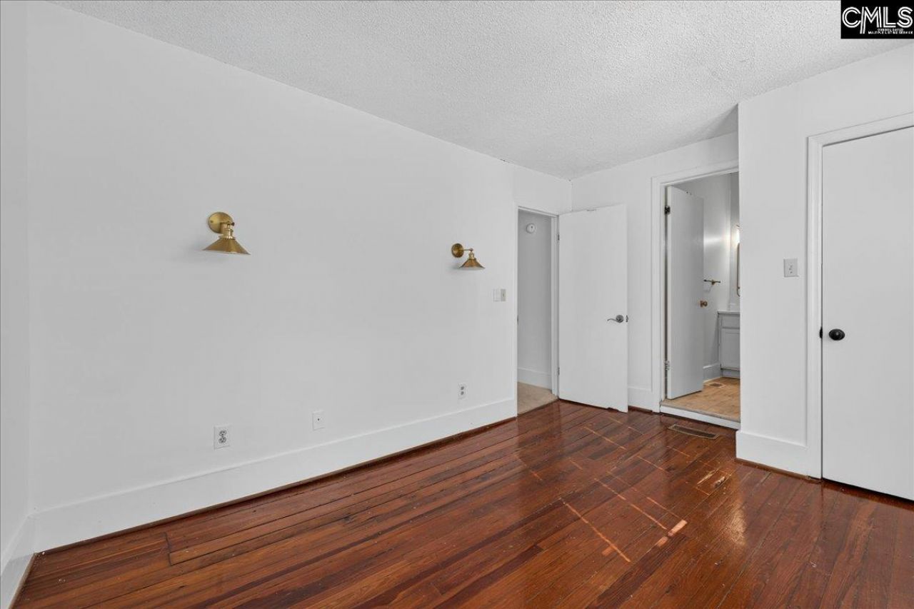 65 Vanderhorst Street  Photo 17
