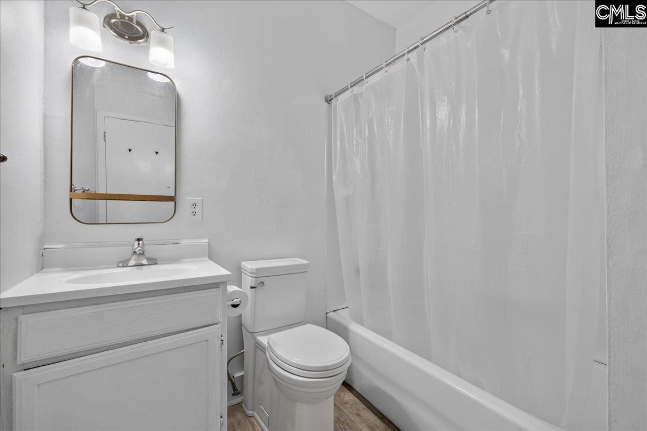 65 Vanderhorst Street  Photo 18