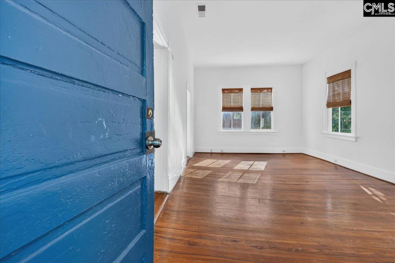65 Vanderhorst Street  Photo 5