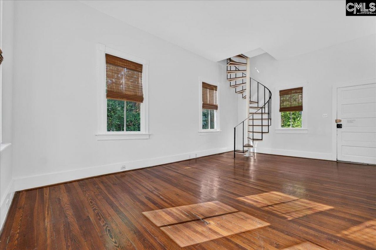 65 Vanderhorst Street  Photo 7