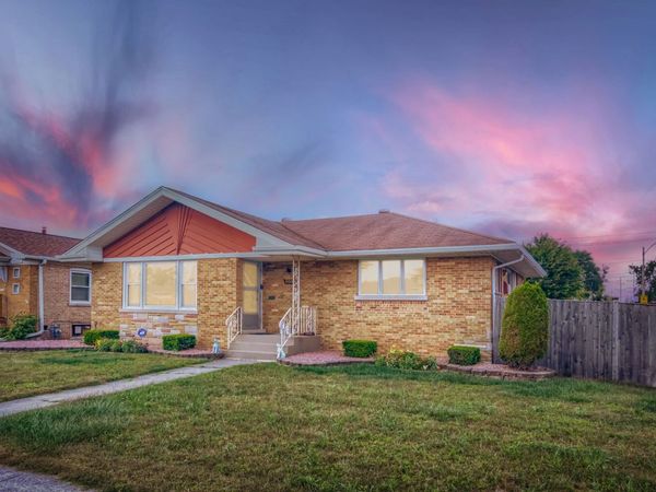 9100 S Central Park Avenue , Evergreen Park, IL 60805