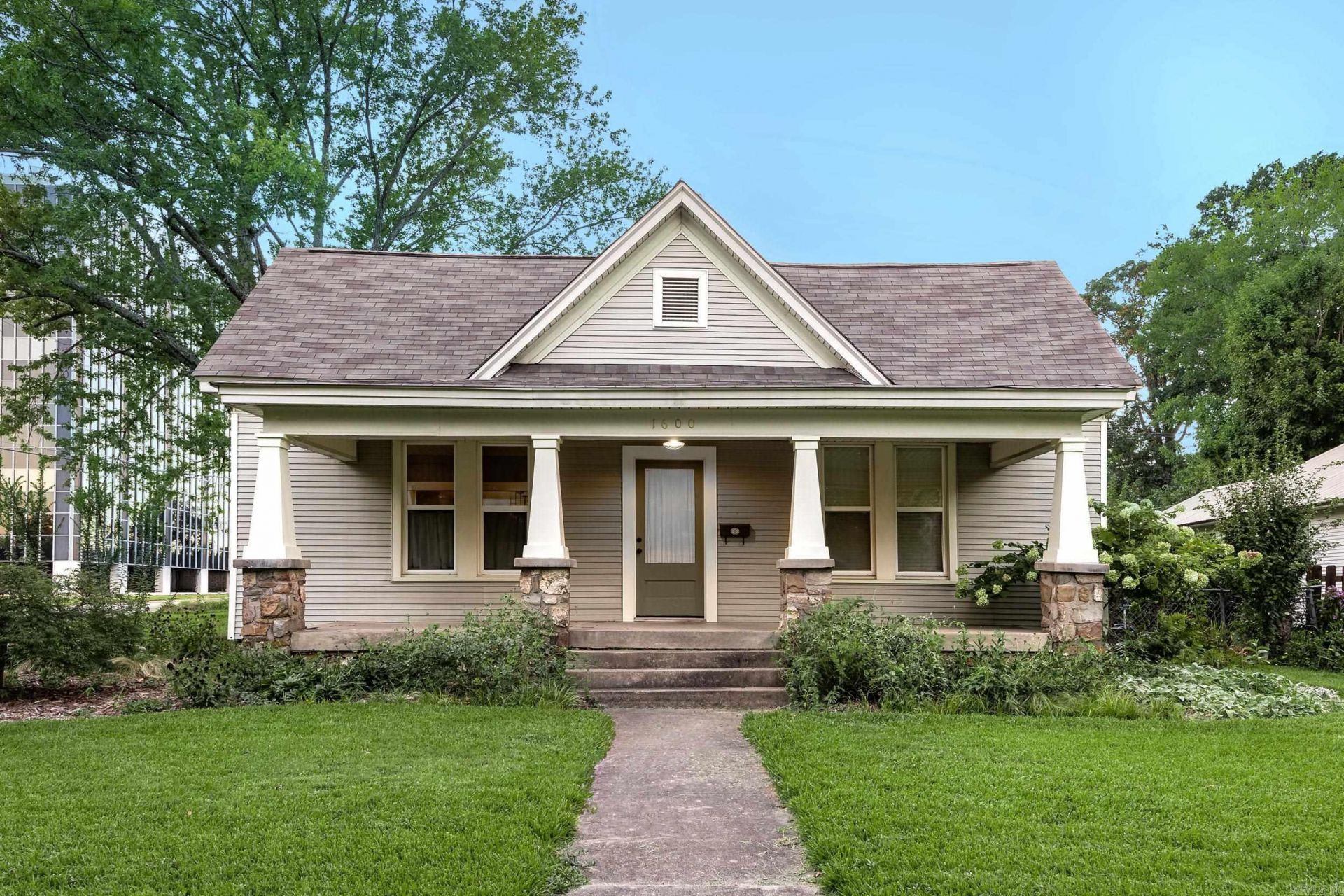 1600 N Pierce Street Little Rock, AR 72207