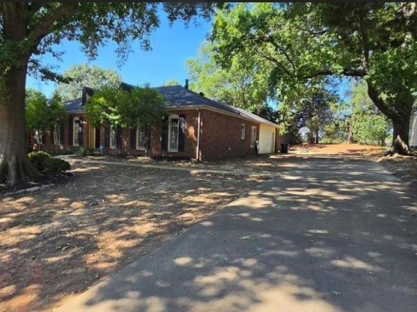 2109 Indian Hills Street, Jonesboro, AR 72401