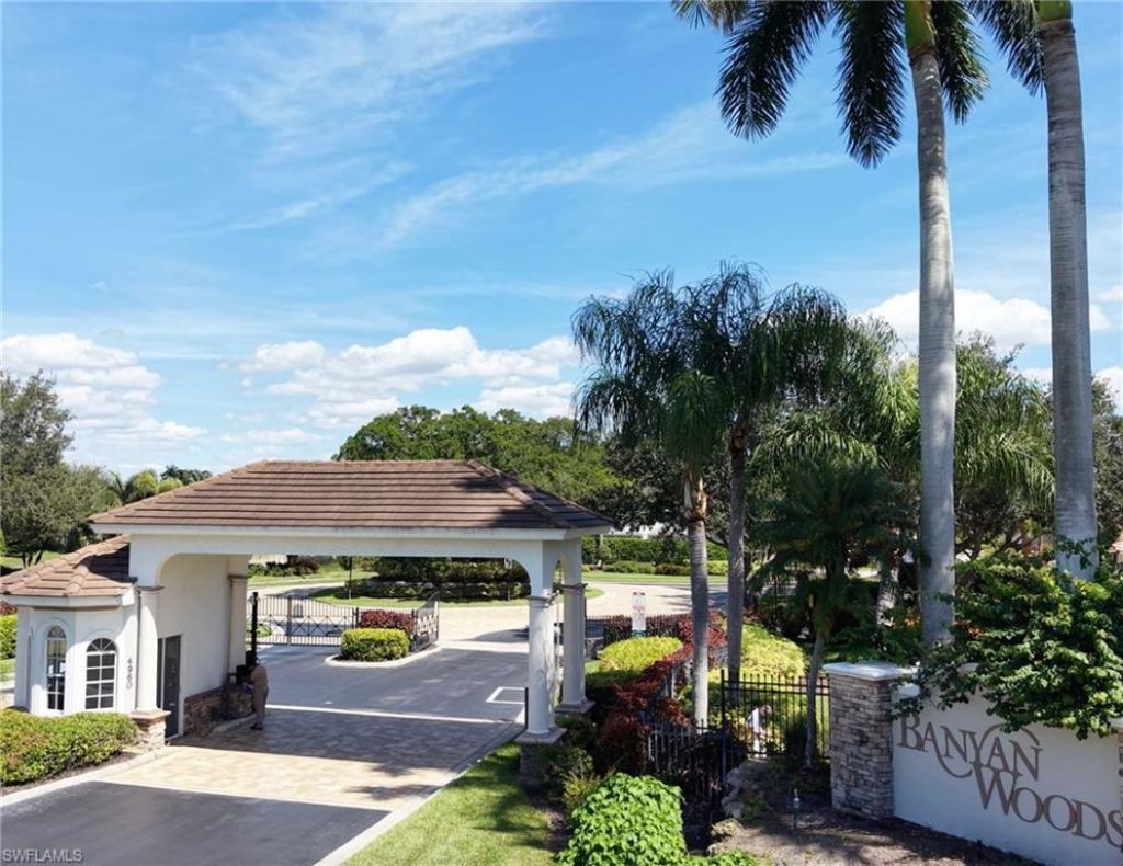 4995 Rustic Oaks Cir, Naples, FL 34105 Photo