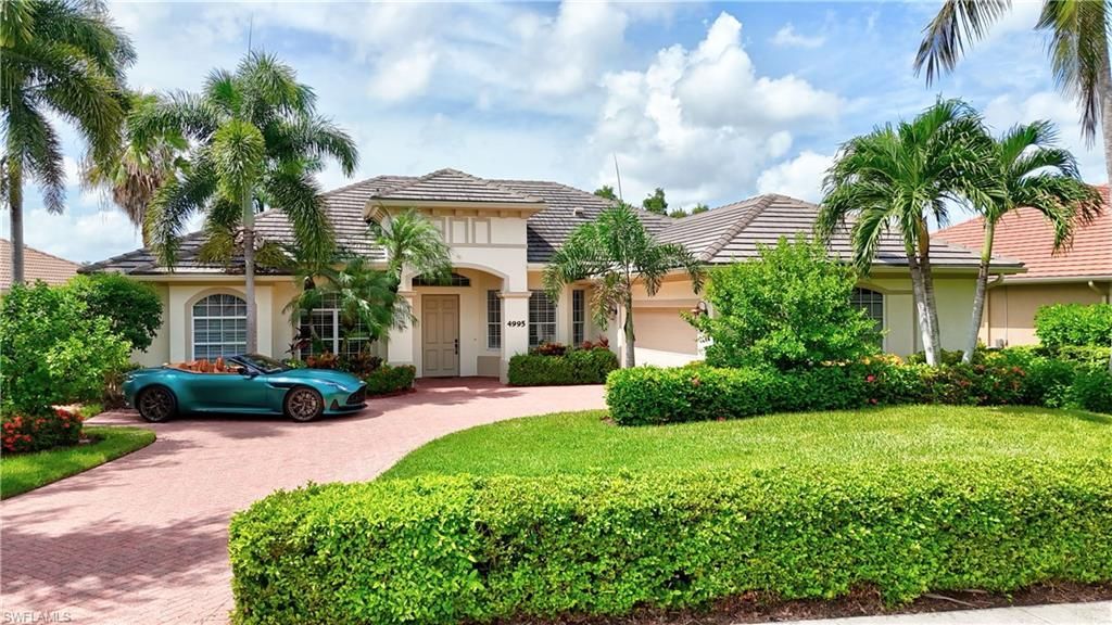4995 Rustic Oaks Cir, Naples, FL 34105 Photo