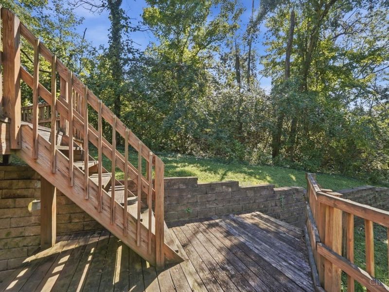 1875 Wolfangel Road, Anderson Township, OH 45255 Photo 65