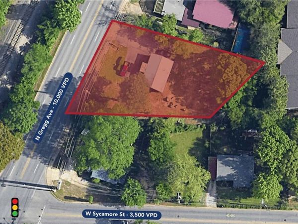 1722 N Gregg Avenue , Fayetteville, AR 72703