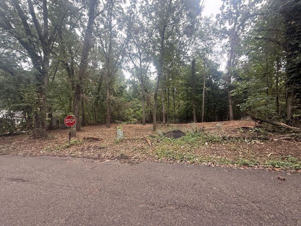 VL Lakeview Dr, Dowagiac, MI 49047
