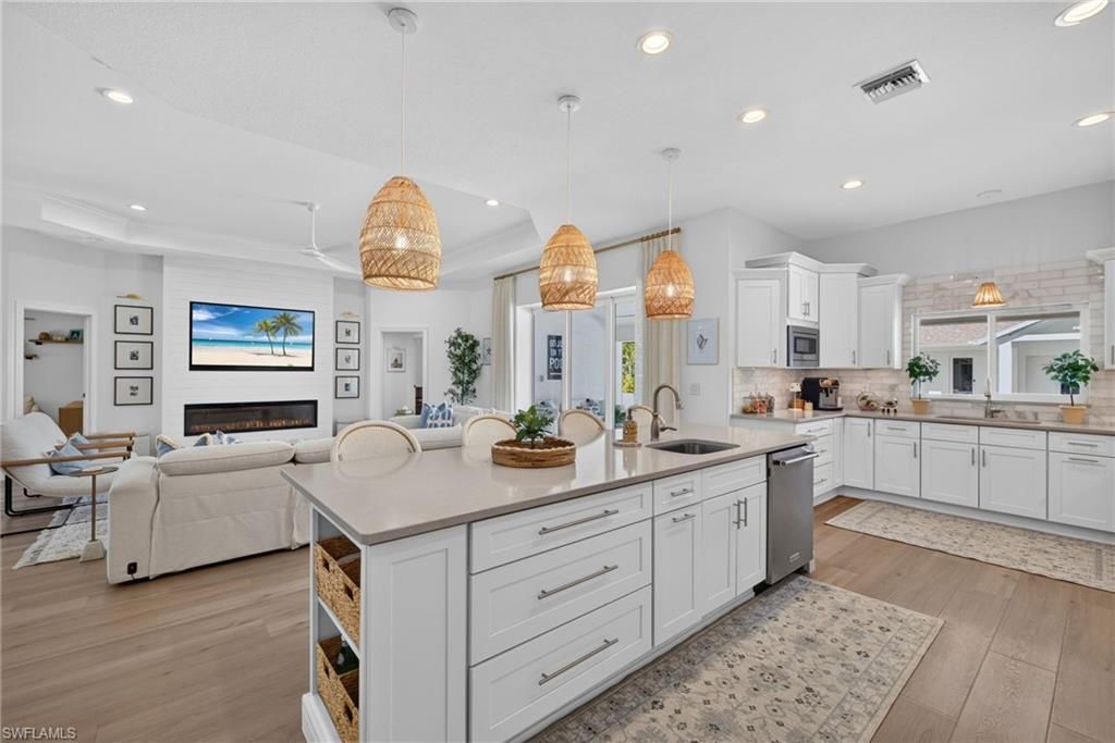24377 Stillwell Pkwy, Bonita Springs, FL 34135 Photo