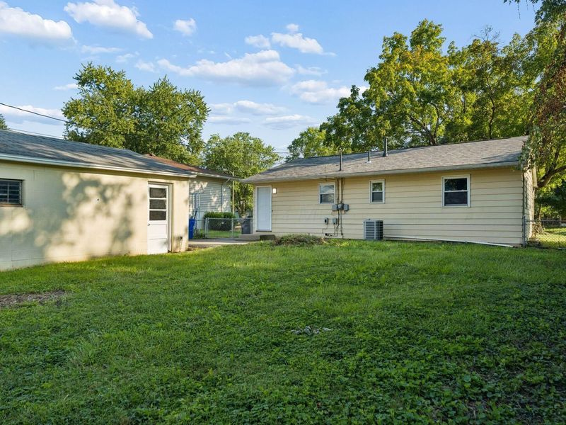 5048 Gunston Drive , Columbus, OH 43232 Photo 30