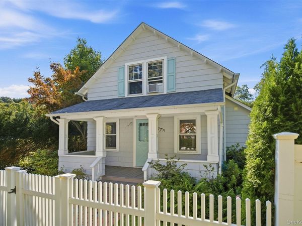 97A Bay Avenue , Huntington Bay, NY 11743