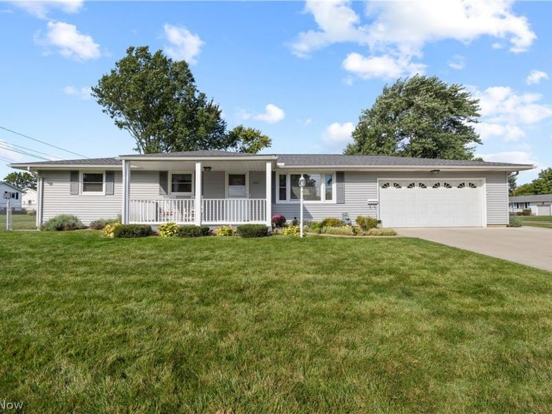 3610 Palm Springs Drive, Lorain, OH 44053 Photo 2