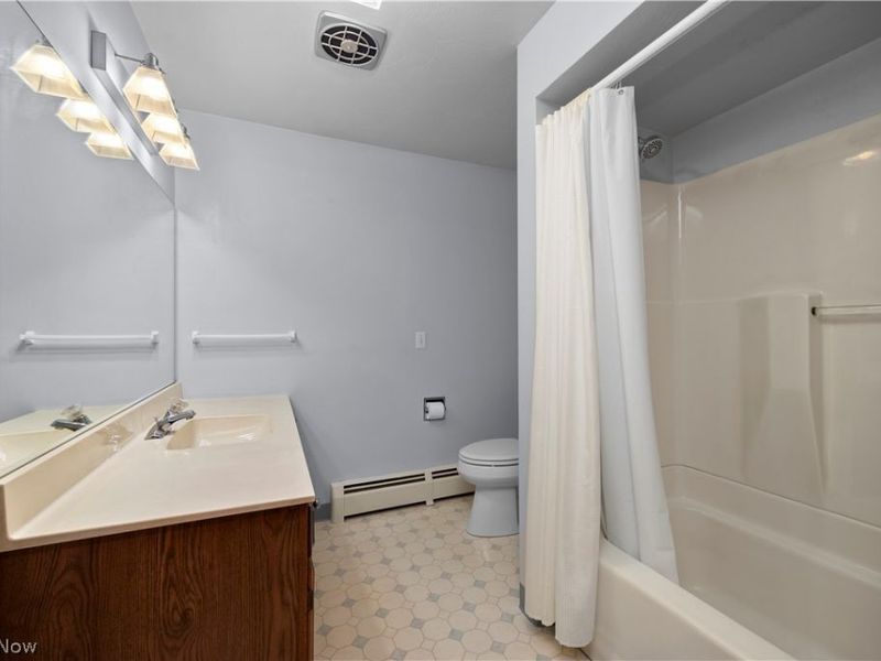 3610 Palm Springs Drive, Lorain, OH 44053 Photo 22