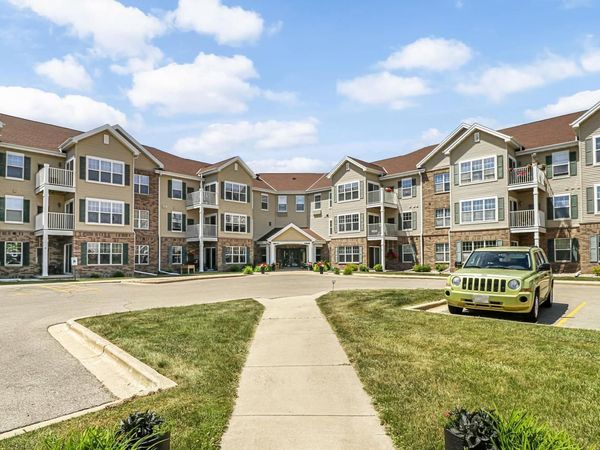 6833 Parkside Circle, Windsor, WI 53532