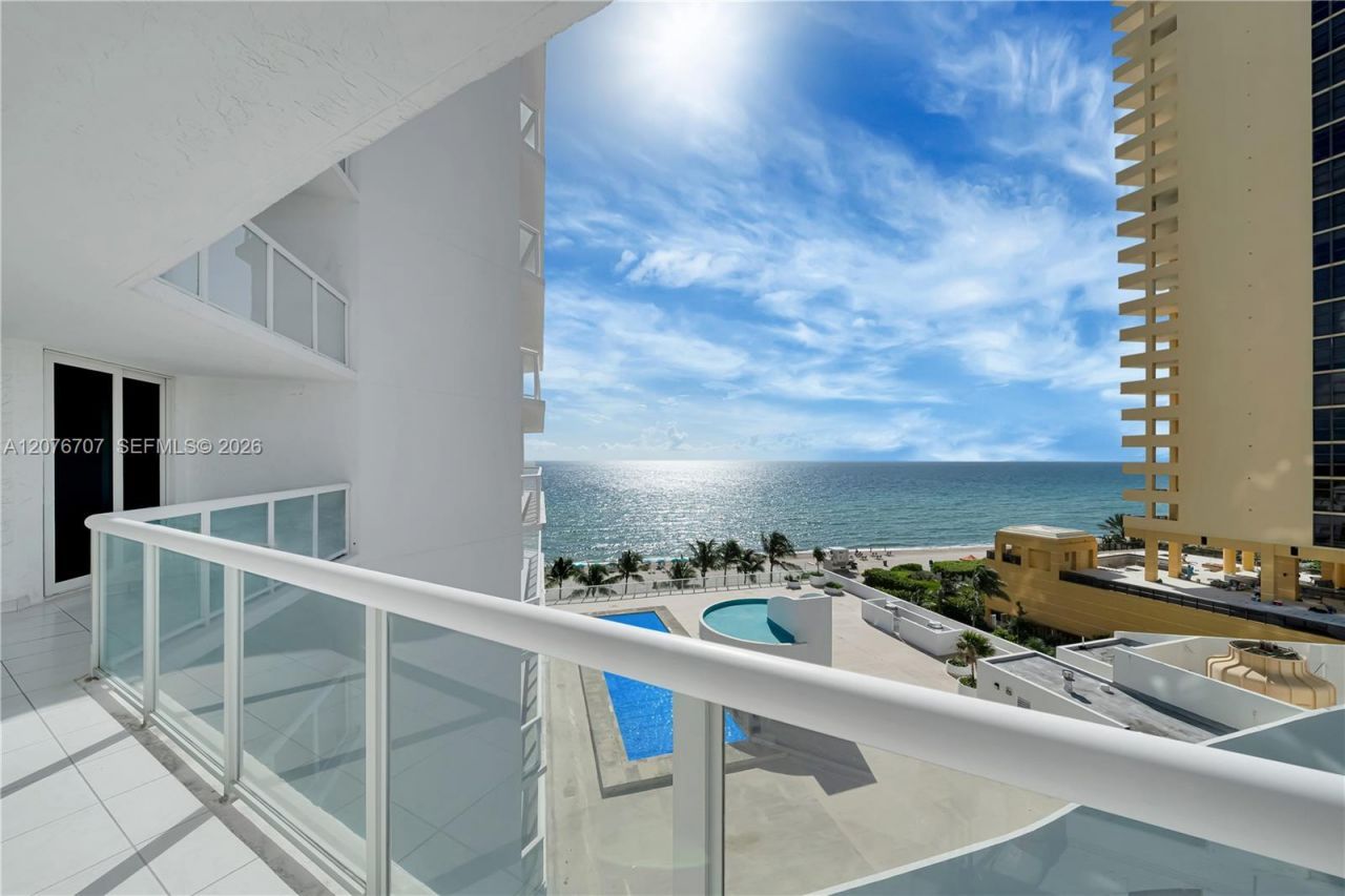 16425 Collins Ave , Unit 712, Sunny Isles Beach, FL 33160 Photo