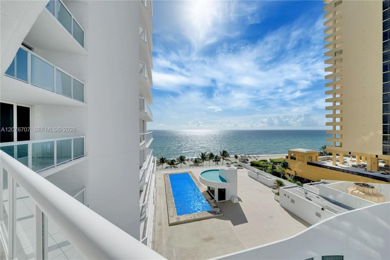 16425 Collins Ave , Unit 712, Sunny Isles Beach, FL 33160 Photo