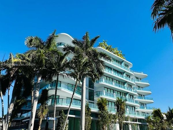 9901 W Bay Harbor Dr , Unit 303, Bay Harbor Islands, FL 33154